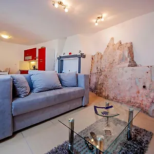 Apartment Dietro La Grotta, Rovinj